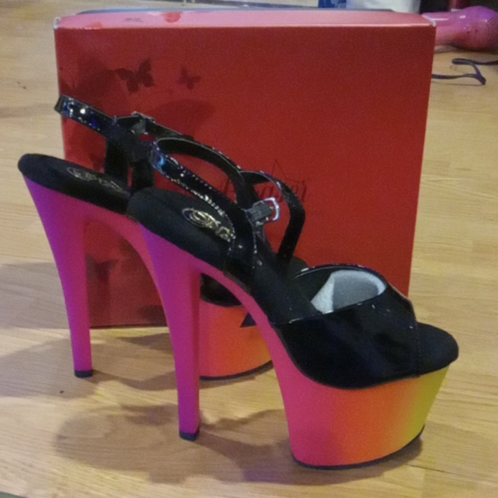 Premium sexy footwear